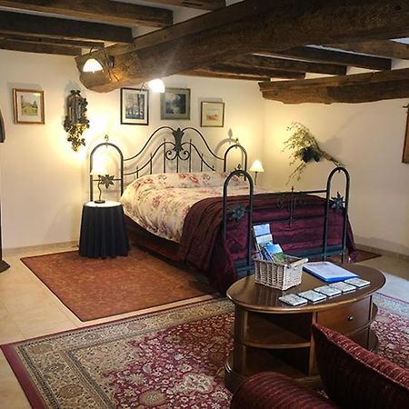 La Ferme Studio Apartments Condé-sur-Noireau Екстериор снимка